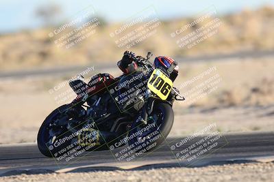 media/Dec-07-2025-CVMA (Sun) [[3e7d2de5dc]]/Race 17-Amateur Formula Middleweight/